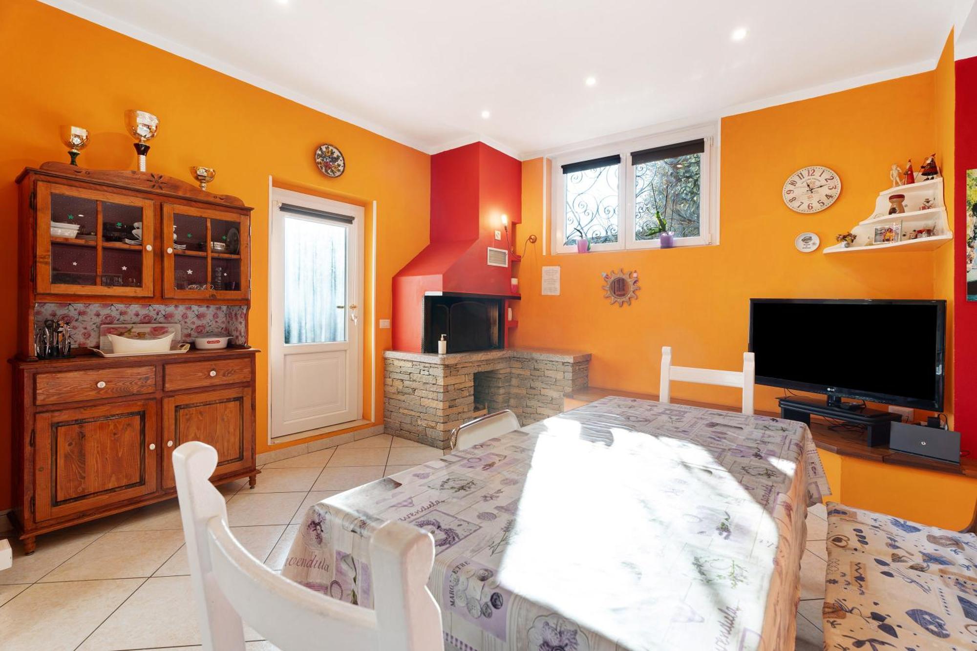 Ferienwohnung Casa Bella Intra Exterior foto